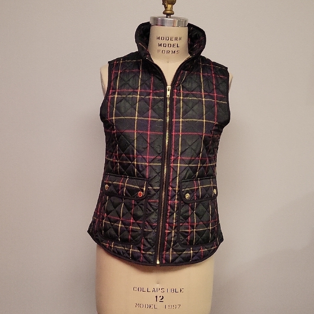 Max Studio Black and Red Plaid Quilted Vest, Size M